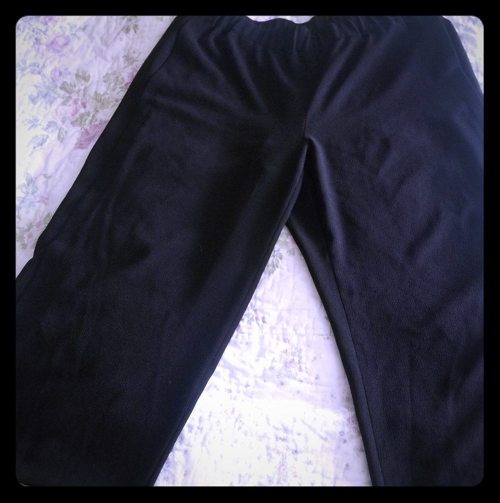 White House Black Market Wide Leg Crop Pant